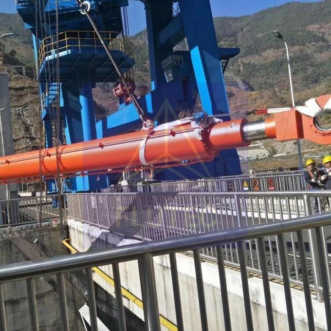 Puerta de la presa de la central hidroeléctrica cilindro hidráulico Material de acero al carbono 2